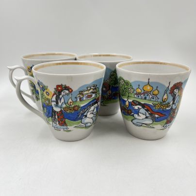 Набор "Девушки на Иван Купала" из 4 чашек, фарфор, деколь, Киевский экспериментальный керамико-художественный завод (КЭКХЗ), СССР, 1976-1991 гг.