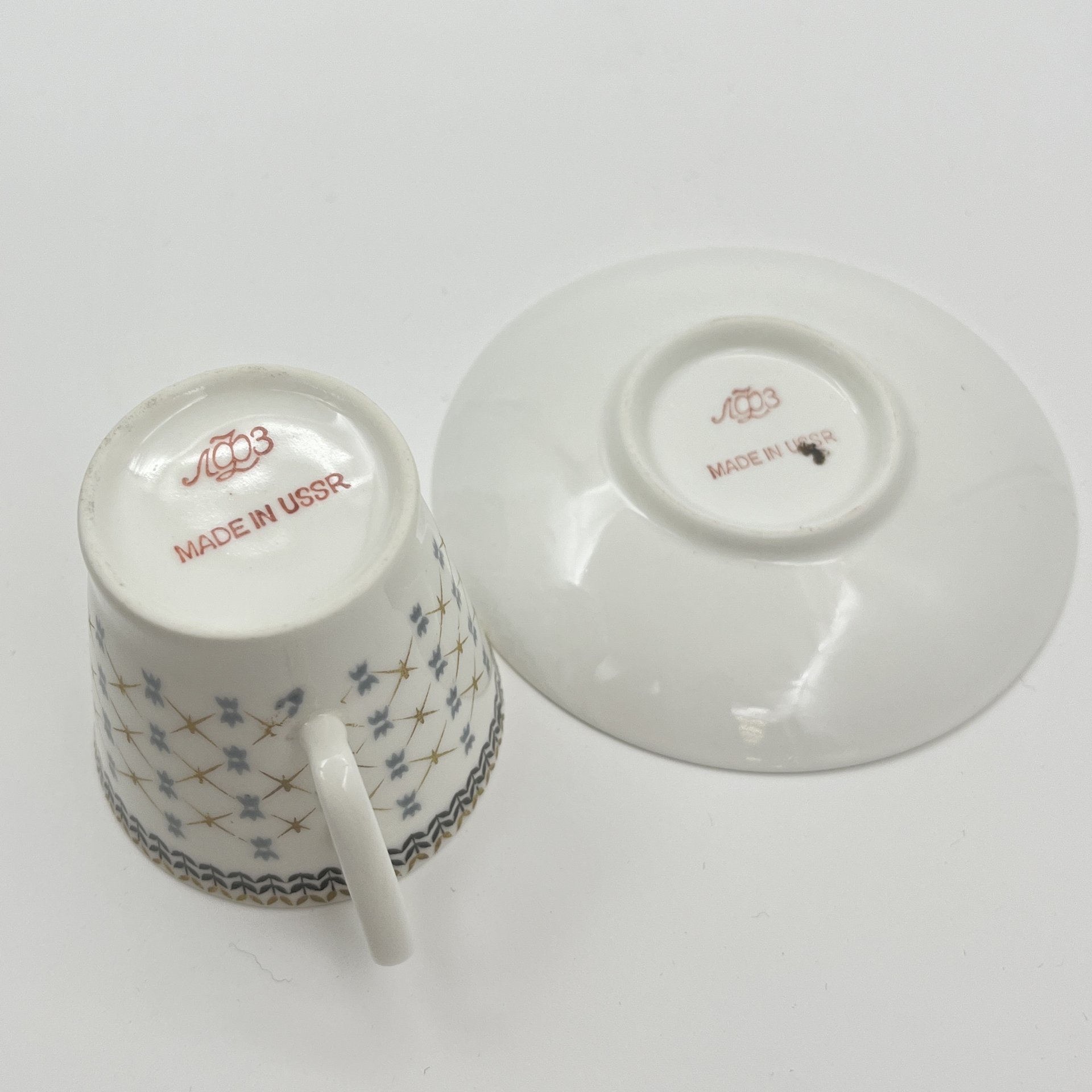 Пара кофейная, фарфор, деколь, золочение, Ленинградский фарфоровый завод (ЛФЗ), СССР, 1970-1990 гг.
