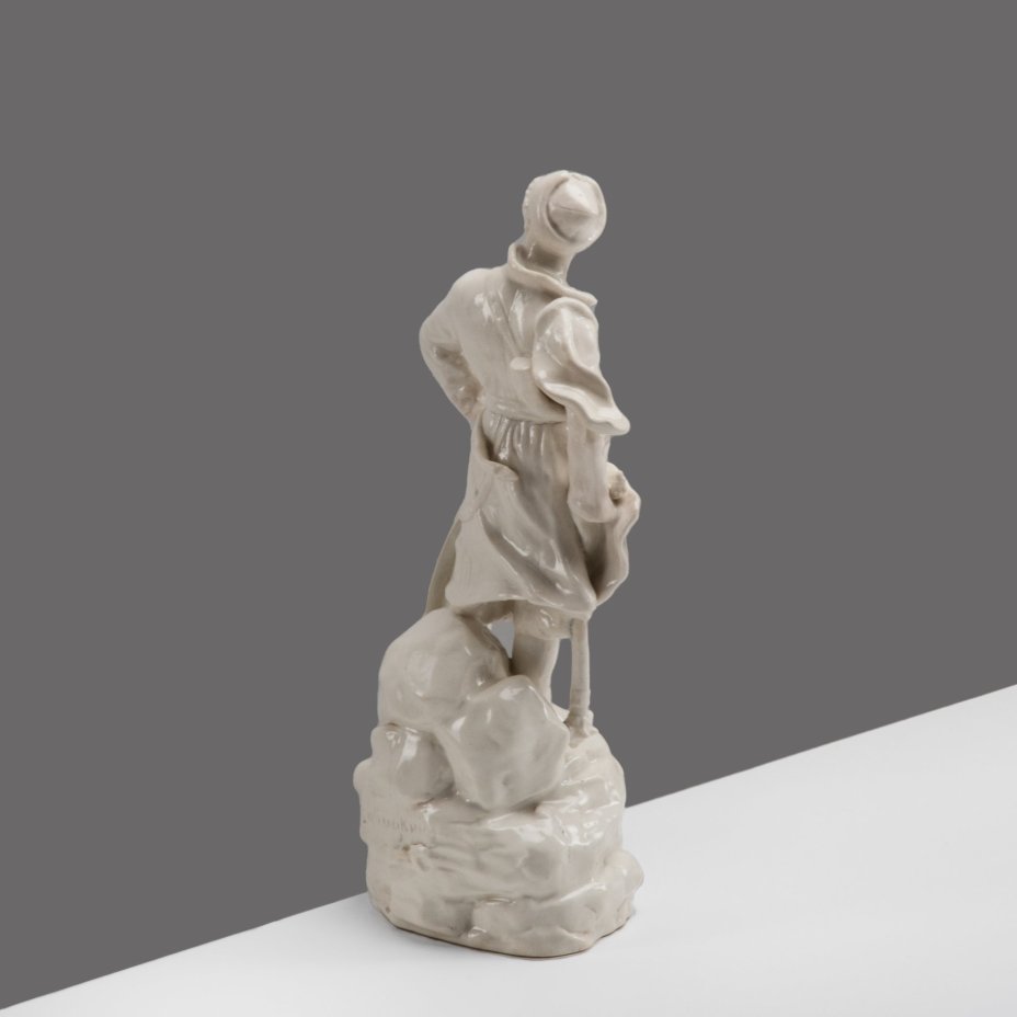Статуэтка "Стенька Разин", автор модели Б. Савицкий (1924 г.), фарфор, Государственный фарфоровый завод (ГФЗ), РСФСР, 1924-1930 гг., Государственный фарфоровый завод (ГФЗ)