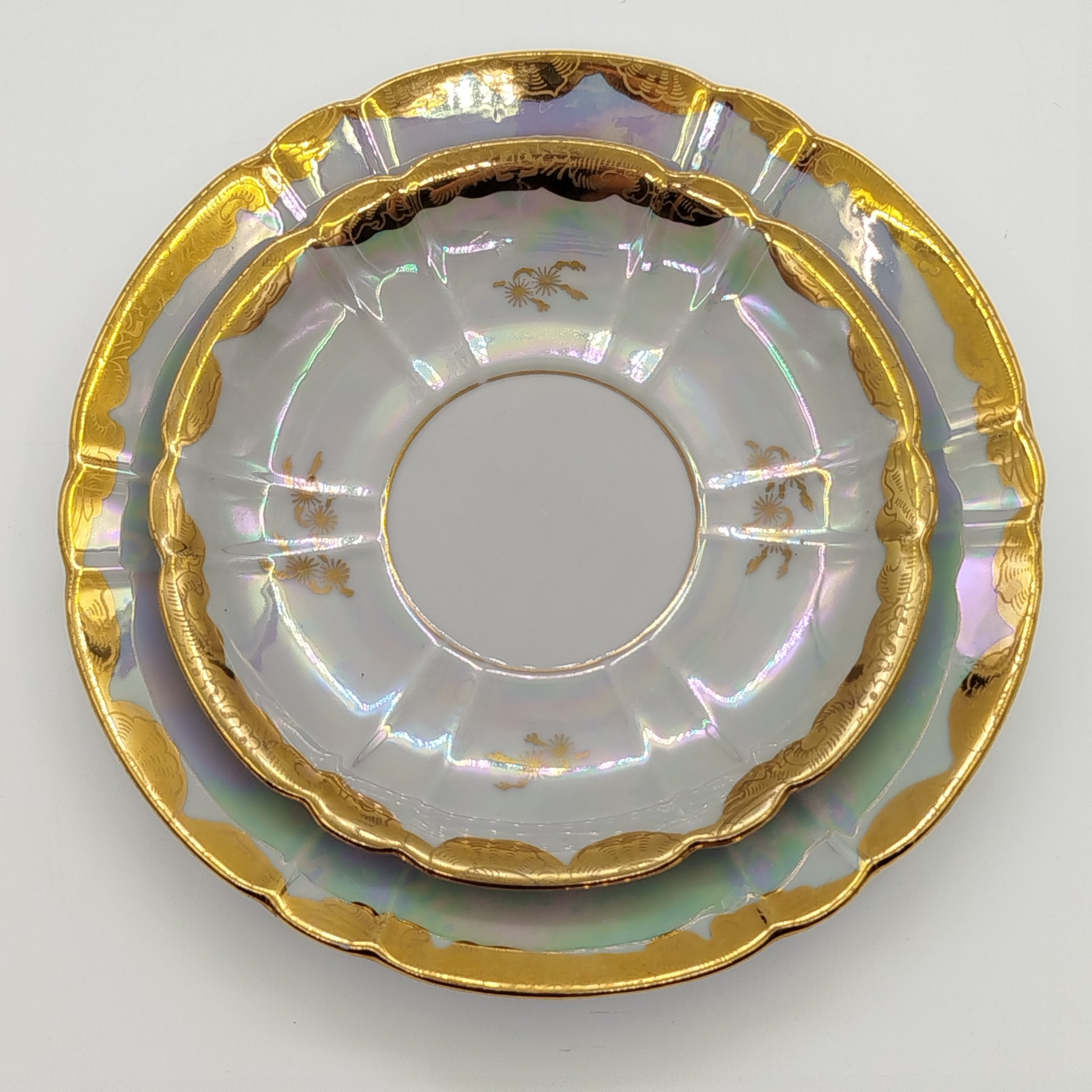 Набор из блюдца и десертной тарелки "Мадонна"