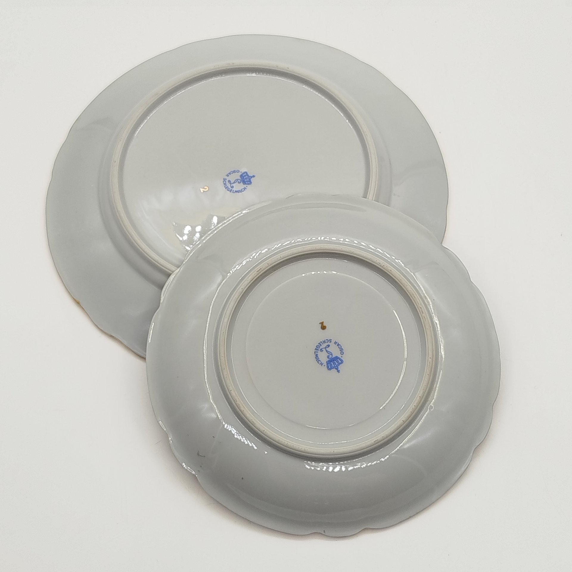 Набор из блюдца и десертной тарелки "Мадонна"