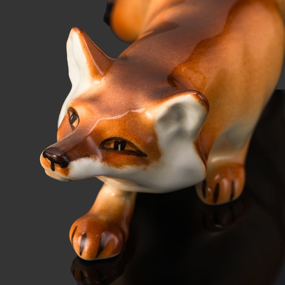 Статуэтка "Лиса крадется", скульптор П.П. Веселов