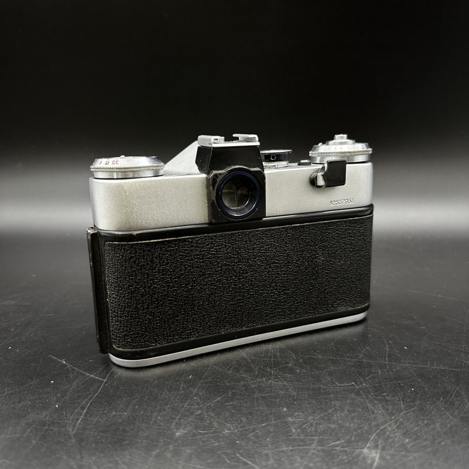 Фотоаппарат "Зенит-Е" с объективом "Carl Zeiss", Белорусское оптико-механическое объединение (БелОМО)