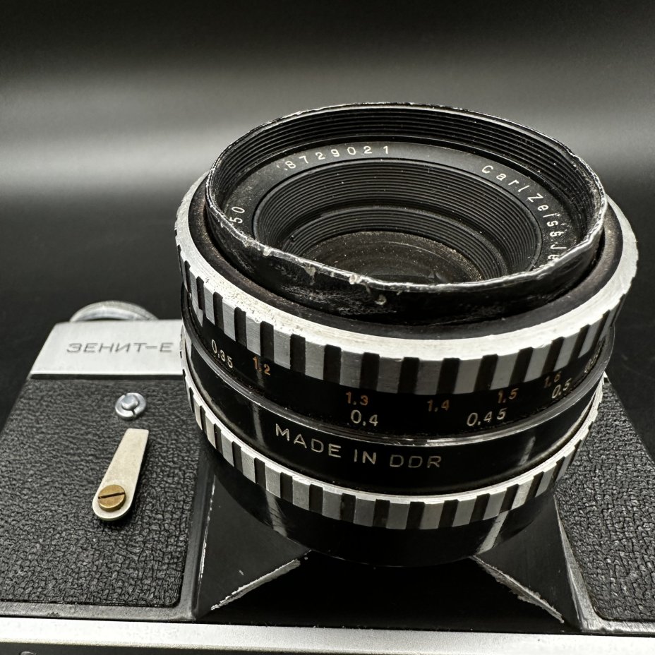 Фотоаппарат "Зенит-Е" с объективом "Carl Zeiss", Белорусское оптико-механическое объединение (БелОМО)