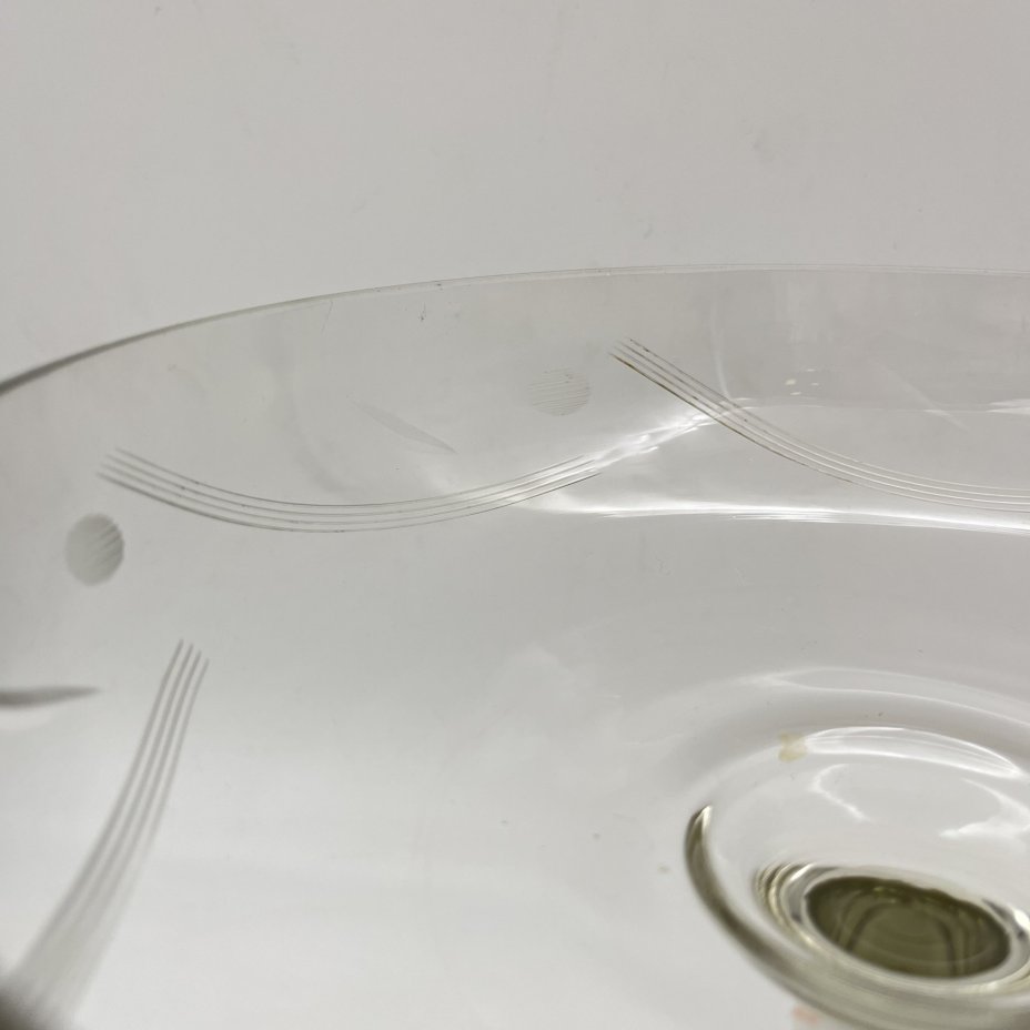 Фруктовница (конфетница) с геометрическим декором