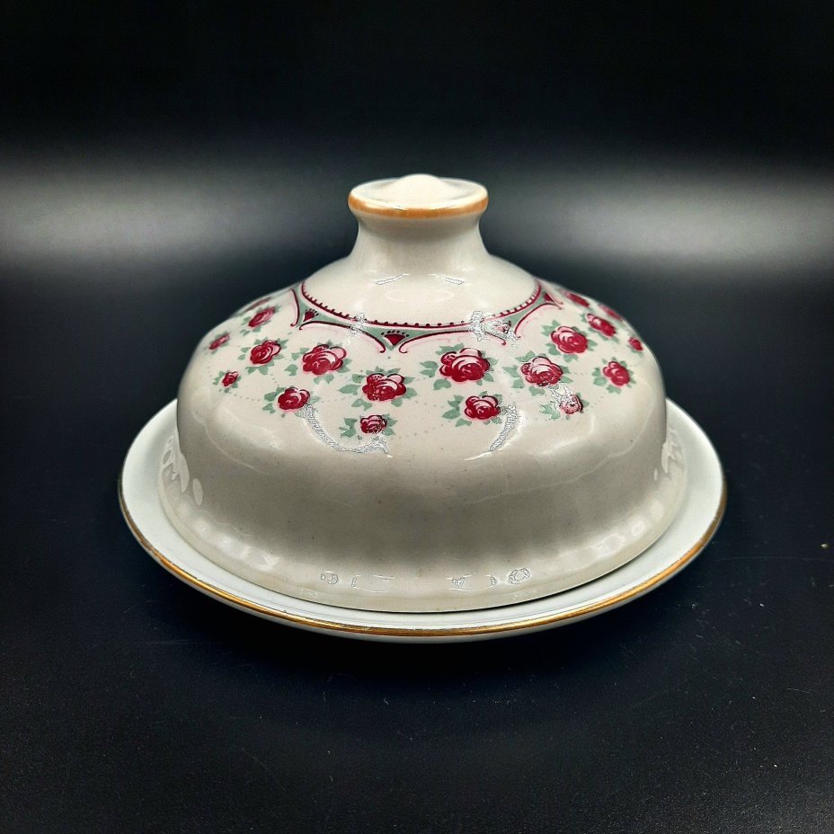 Маслёнка с декором в виде роз, фарфор, деколь, золочение, Freiberger Porzellan, ГДР, 1960-1990 гг.