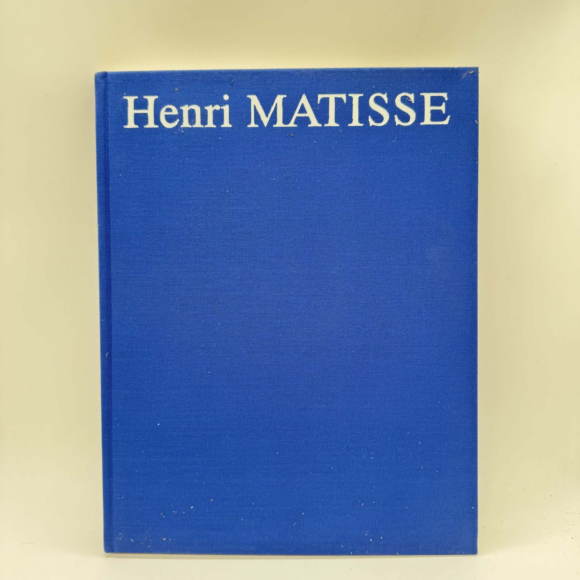 Альбом на немецком языке "Henri Matisse: Gemalde und Plastiken in den Museen der Sowjetunion", Издательство «Аврора»