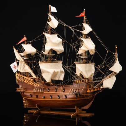 Модель галеона конца XVI – начала XVII века “Сан Джованни Батиста”, масштаб 1:50