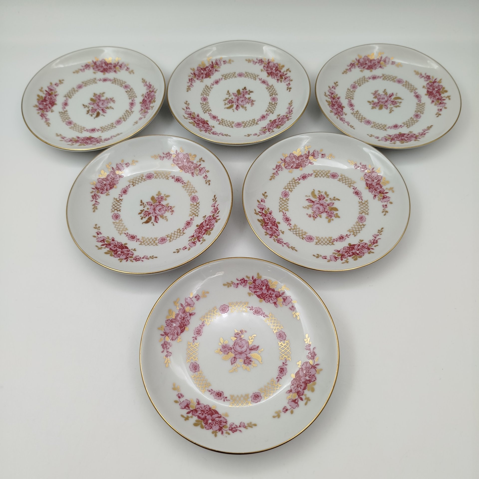 набор из 6-ти розеток с цветочным декором, фарфор, деколь, золочение, Graf Von Henneberg Porzellan, 1777 Jlmenau, ГДР, 1977-1990 гг.