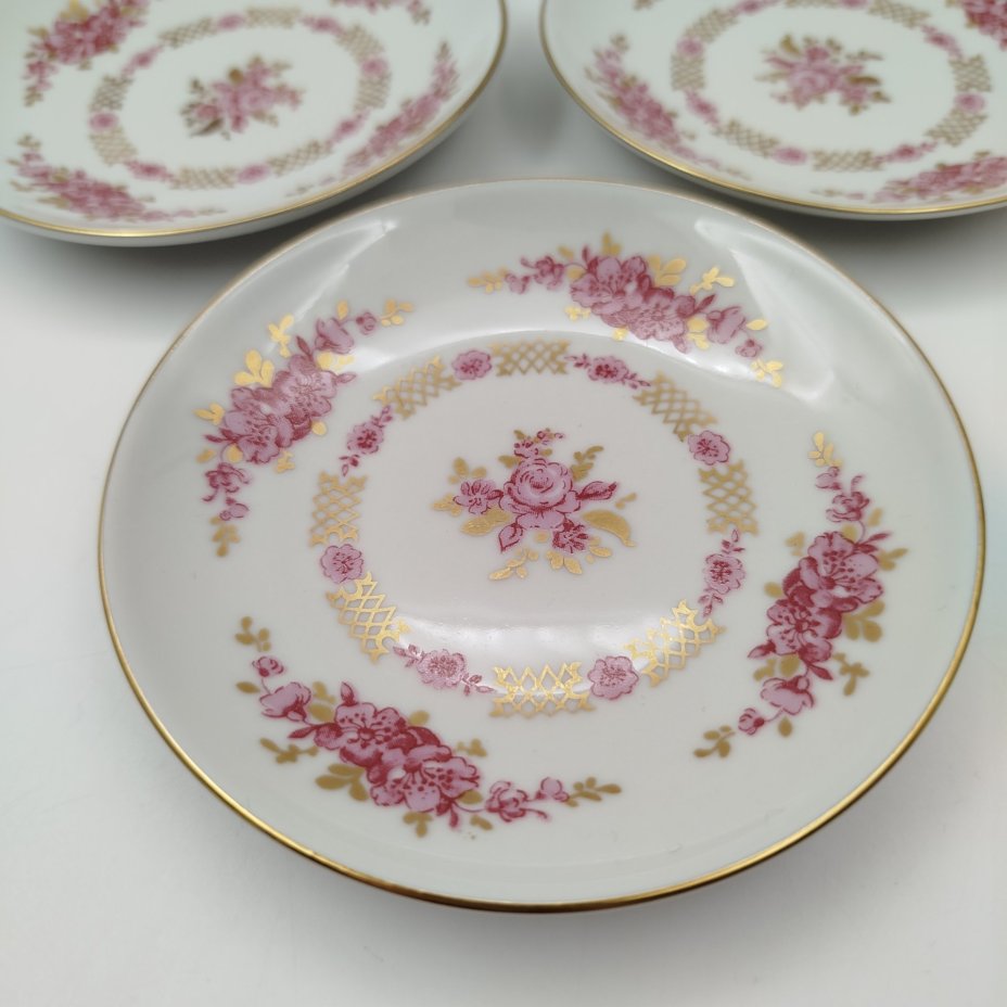 набор из 6-ти розеток с цветочным декором, фарфор, деколь, золочение, Graf Von Henneberg Porzellan, 1777 Jlmenau, ГДР, 1977-1990 гг.