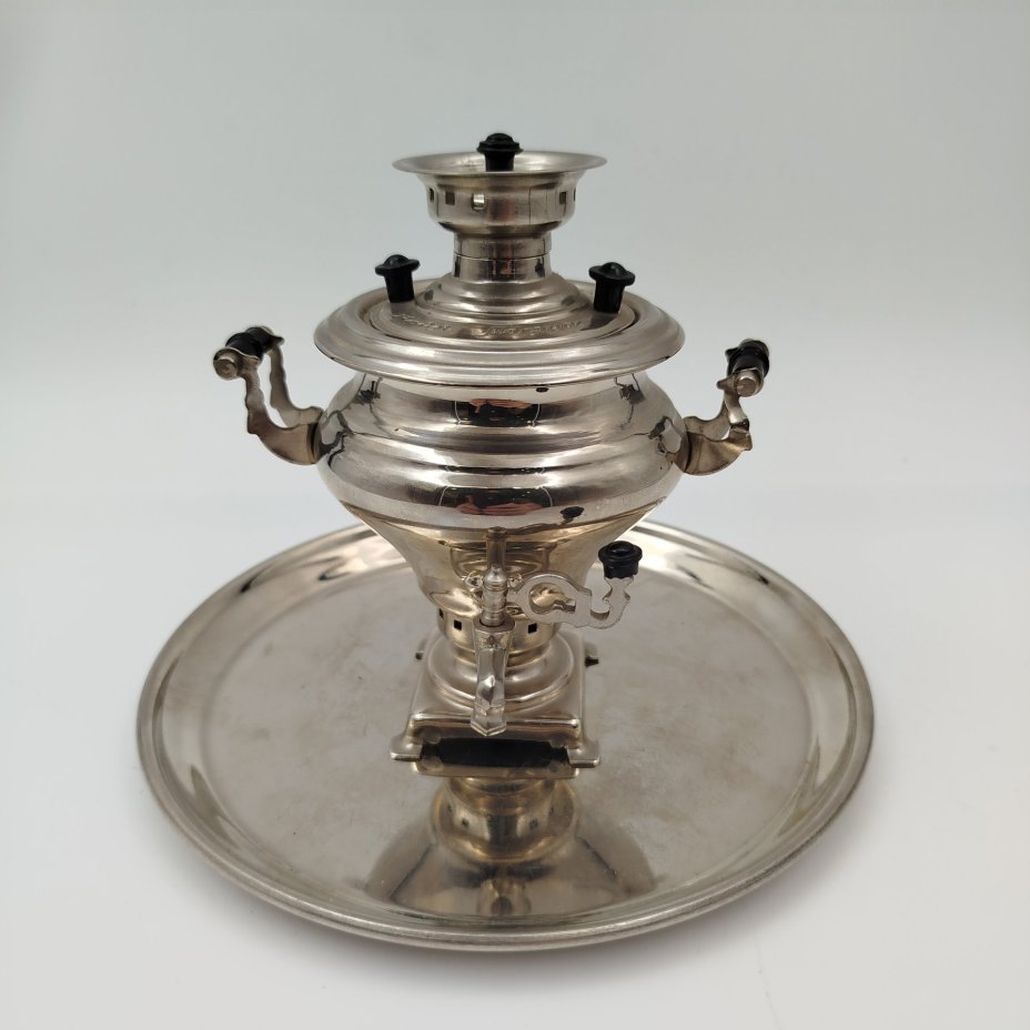 Самовар сувенирный на подносе "Ясная поляна", металл, пластик, Тульский машиностроительный завод «Штамп» им. Б.Л. Ванникова, СССР, 1971 г.