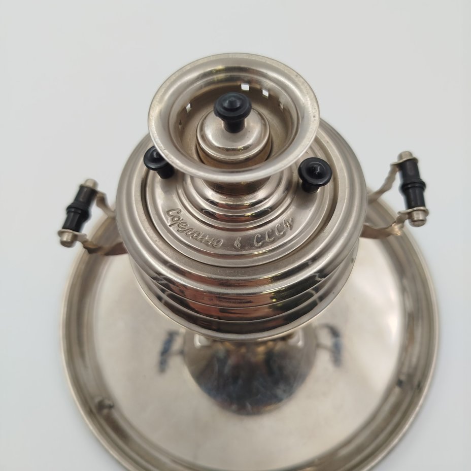 Самовар сувенирный на подносе "Ясная поляна", металл, пластик, Тульский машиностроительный завод «Штамп» им. Б.Л. Ванникова, СССР, 1971 г.