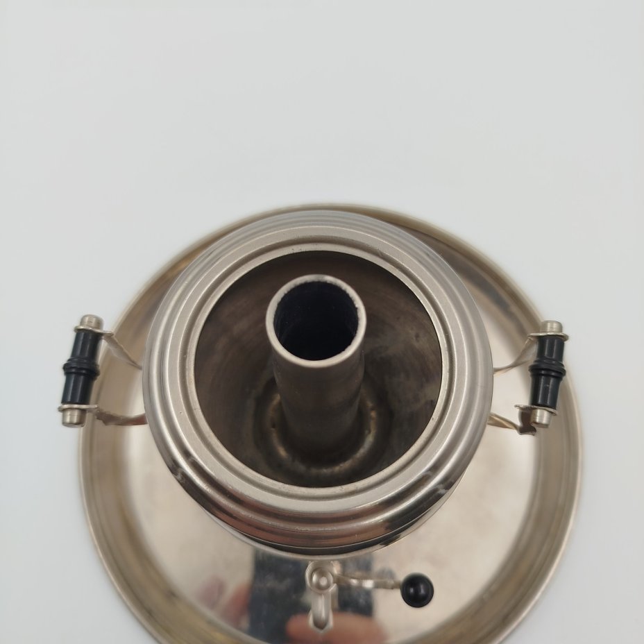 Самовар сувенирный на подносе "Ясная поляна", металл, пластик, Тульский машиностроительный завод «Штамп» им. Б.Л. Ванникова, СССР, 1971 г.