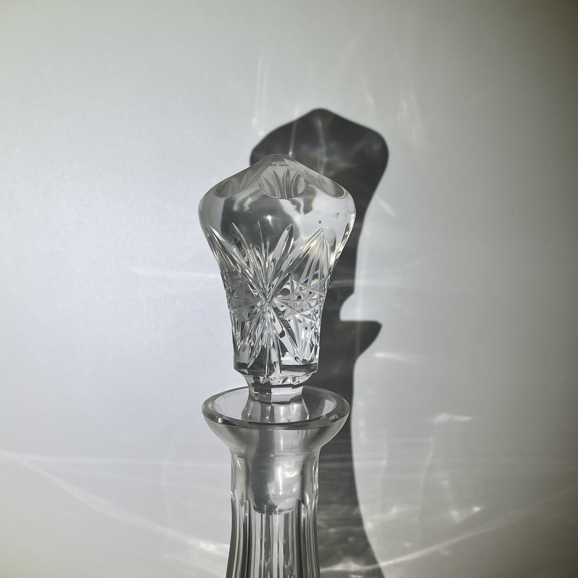 Графин с резным геометрическим декором, хрусталь, алмазная грань, СССР, 1970-1990 гг.