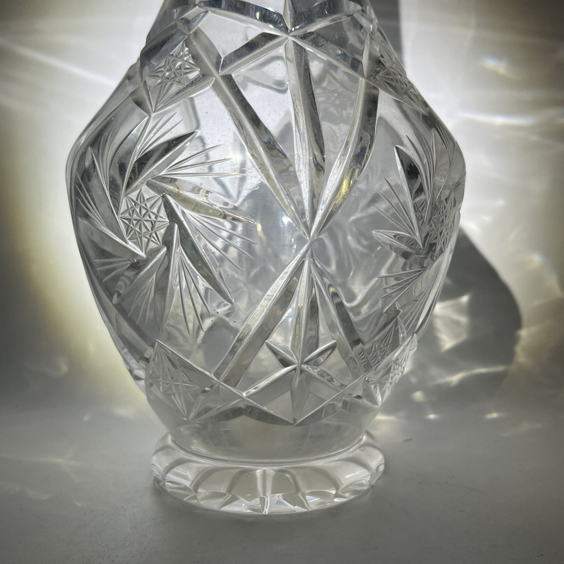Графин с резным геометрическим декором, хрусталь, алмазная грань, СССР, 1970-1990 гг.