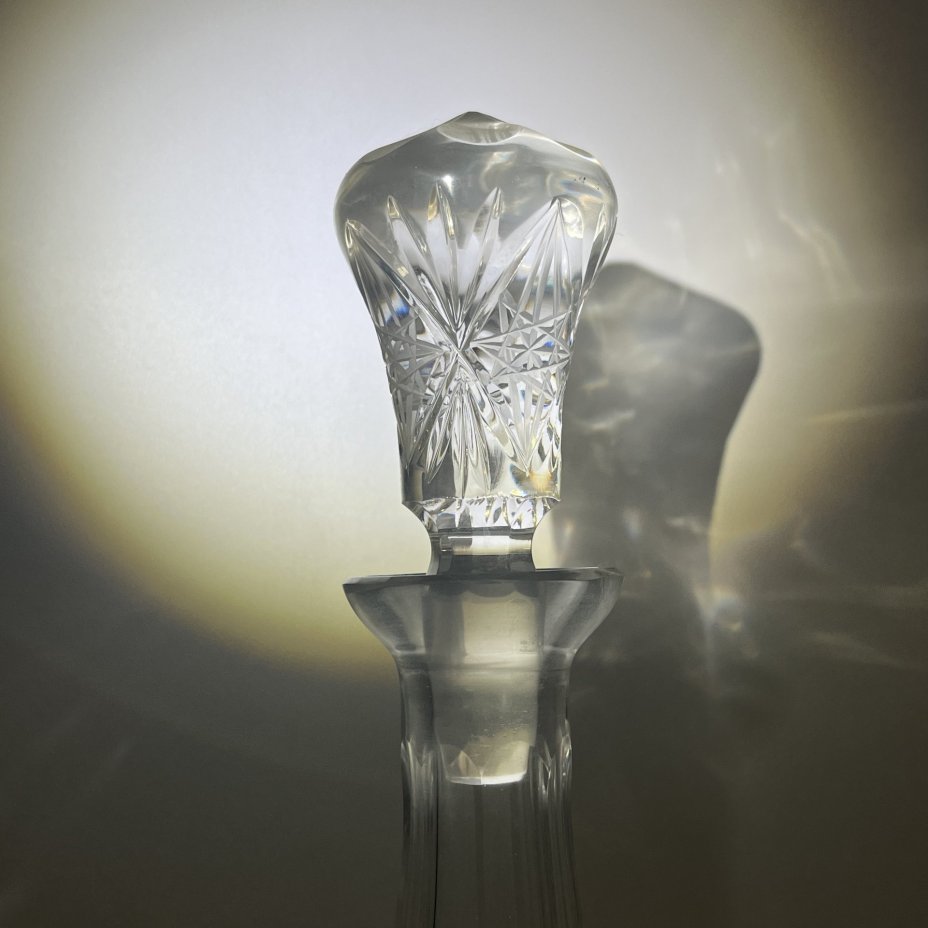 Графин с резным геометрическим декором, хрусталь, алмазная грань, СССР, 1970-1990 гг.
