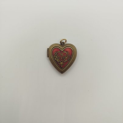 Кулон-локет в виде сердца