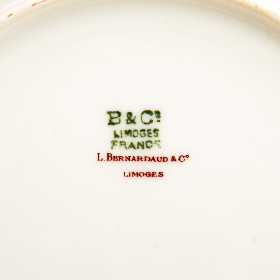 Набор десертных тарелок с цветочным декором на 4 персоны, фарфор, роспись, эмали, крытье кобальтом, золочение, Bernardaud, Франция, 1900-1930 гг.