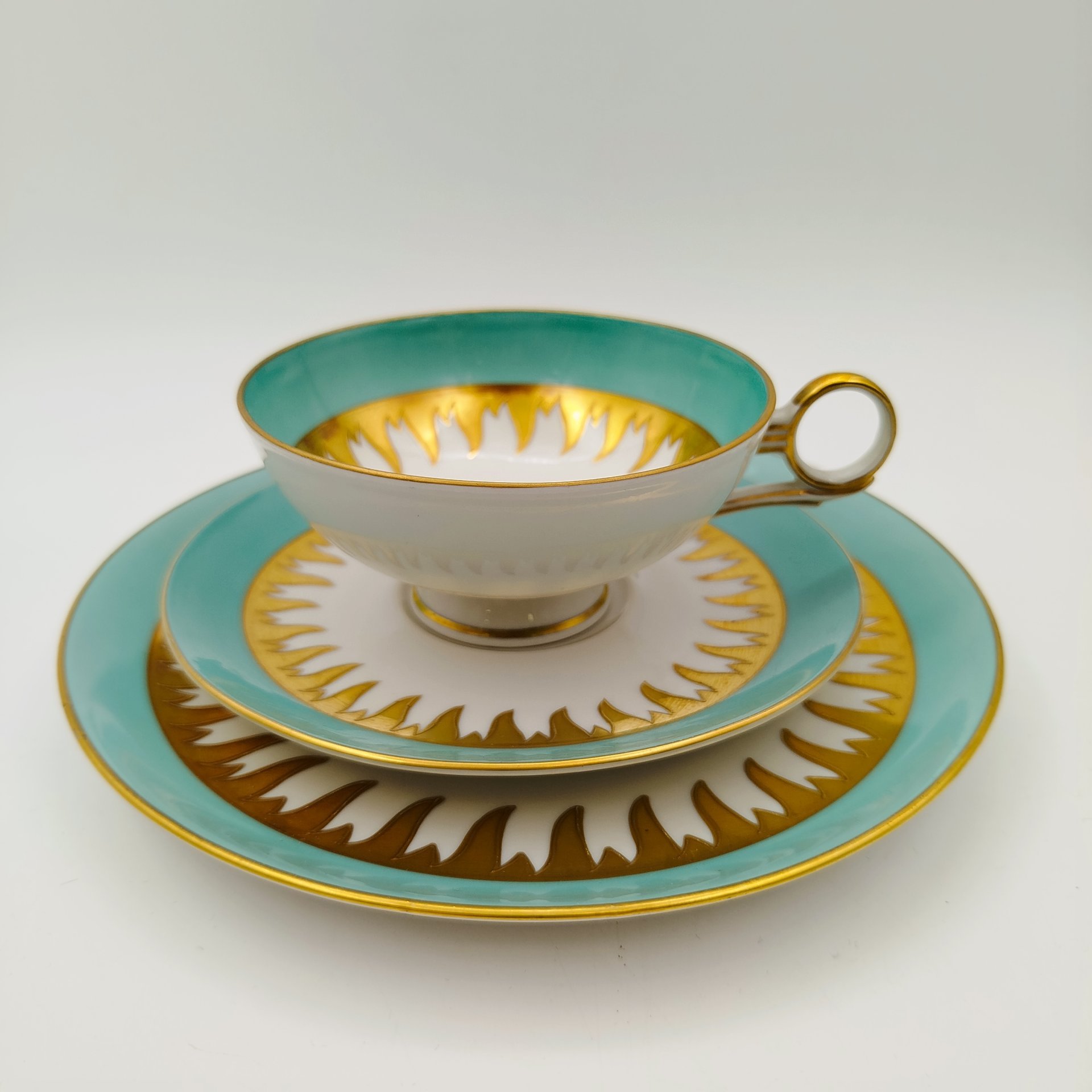 Трио чайное бирюзового цвета с золотистым декором, фарфор, крытье, золочение, Wallendorf, ГДР, 1963-1980 гг.