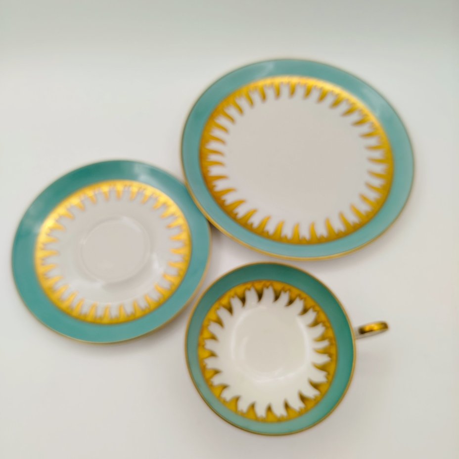 Трио чайное бирюзового цвета с золотистым декором, фарфор, крытье, золочение, Wallendorf, ГДР, 1963-1980 гг.