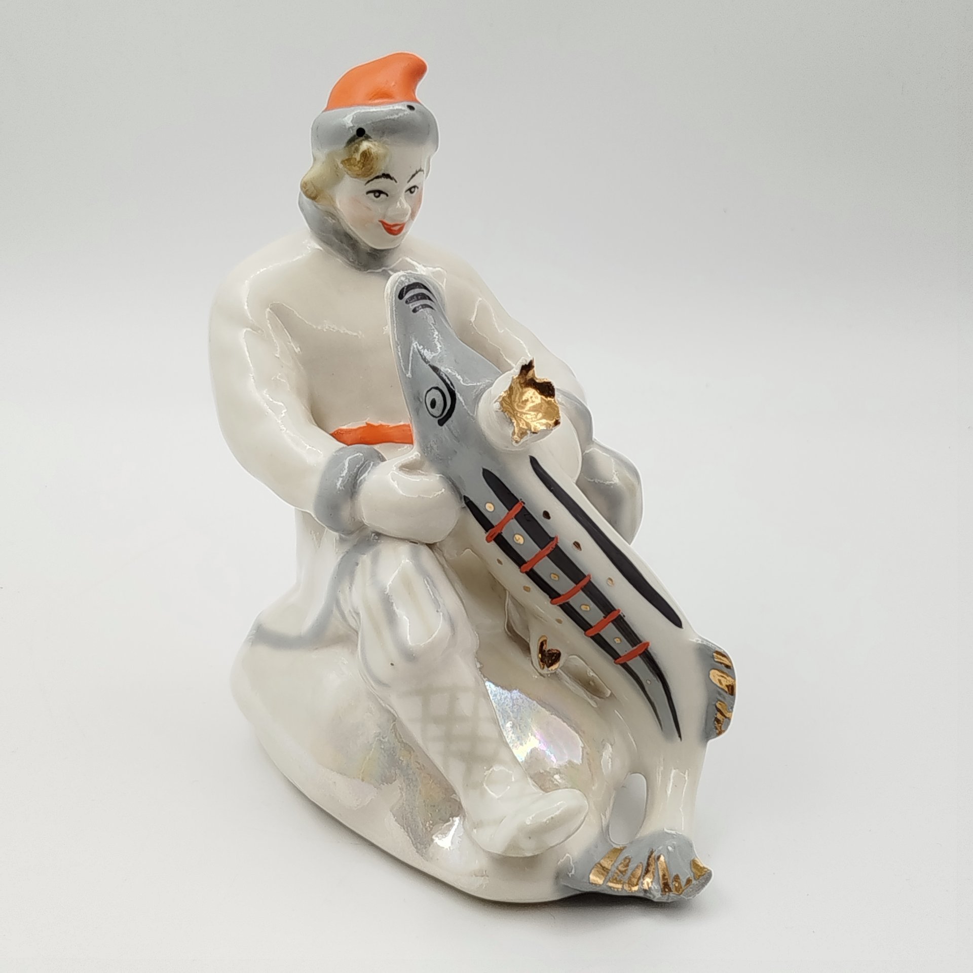 Статуэтка "Емеля со щукой" ("По щучьему велению"), скульптор В. Петушков