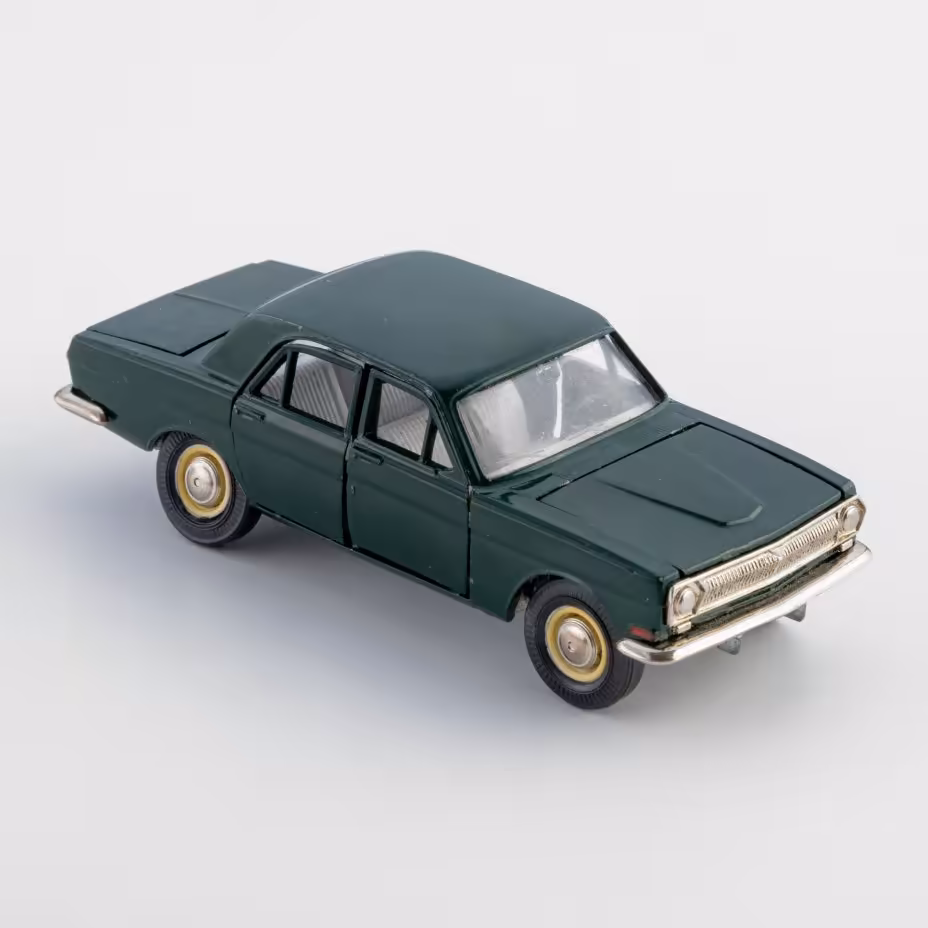 Модель автомобиля "Волга ГАЗ-24", №А13  в родной коробке в масштабе 1:43, Саратовский завод «Тантал»