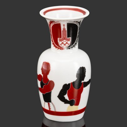 [Редкость] Ваза "Бокс", автор формы Городецкий В.М., автор росписи Ларионов А.В., фарфор, деколь, Ленинградский фарфоровый завод (ЛФЗ), СССР, 1978-1980 гг.