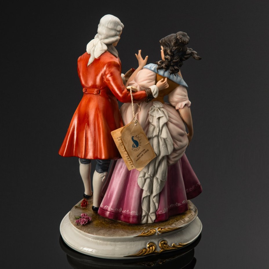 Статуэтка "Кавалер с дамой", автор Raffaello Bedin, бисквит, роспись, золочение, Capodimonte (Каподимонте), Италия, 1980-1990 гг.