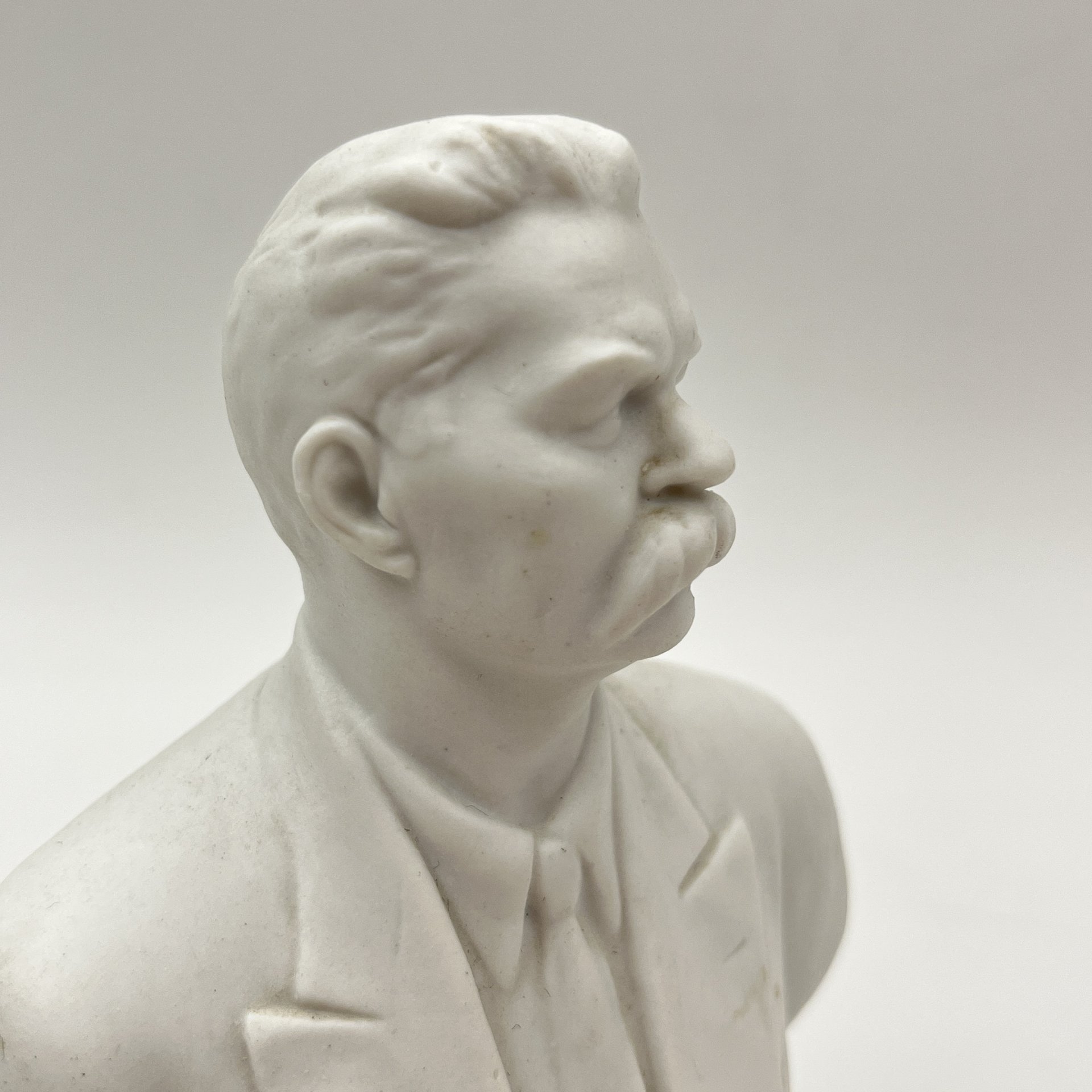 Бюст "Максим Горький", бисквит, Ленинградский фарфоровый завод (ЛФЗ), СССР, 1950-1960 гг.