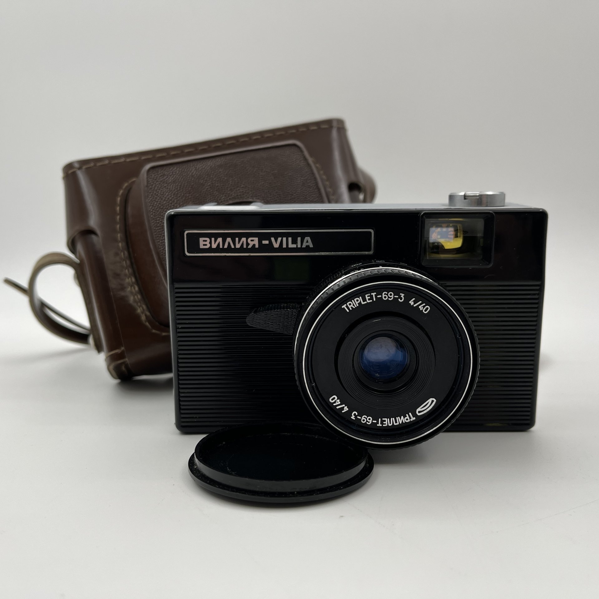 Фотоаппарат "Вилия" с объективом "Триплет 69-3 4/40" в оригинальном кофре, пластик, металл, стекло, кожа, Минский механический завод им. С.И. Вавилова  (БелОМО), СССР, 1974-1985 гг.
