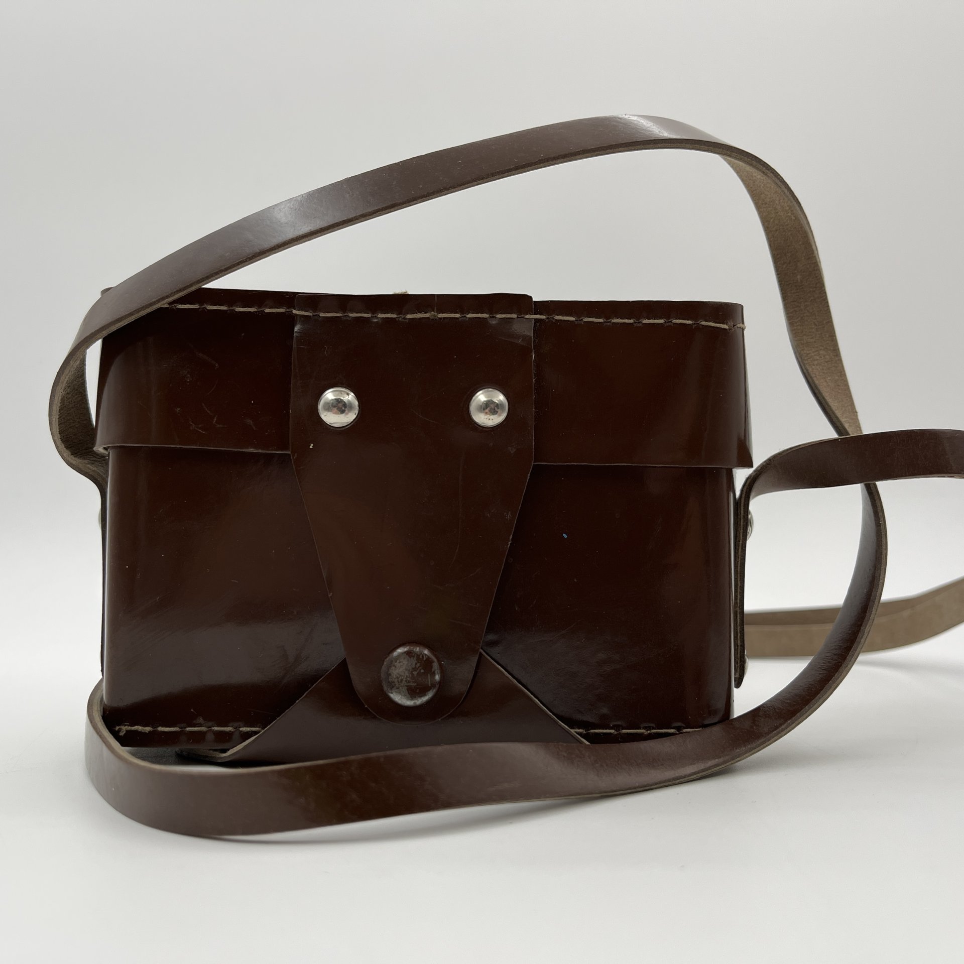 Фотоаппарат "Вилия" с объективом "Триплет 69-3 4/40" в оригинальном кофре, пластик, металл, стекло, кожа, Минский механический завод им. С.И. Вавилова  (БелОМО), СССР, 1974-1985 гг.