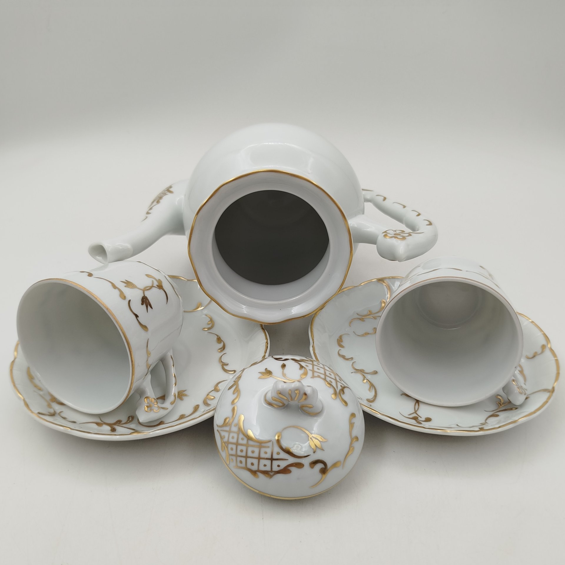 Сервиз кофейный с растительным декором тет-а-тет, Cerabel Porcelaine de Baldour, фарфор, золочения, Бельгия, 1934-1977 гг.