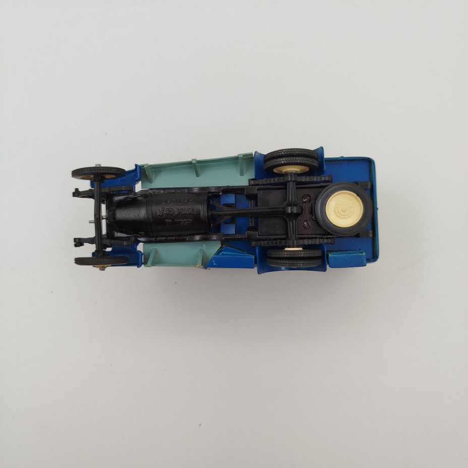 Модель автомобиля "АМО-Ф15"