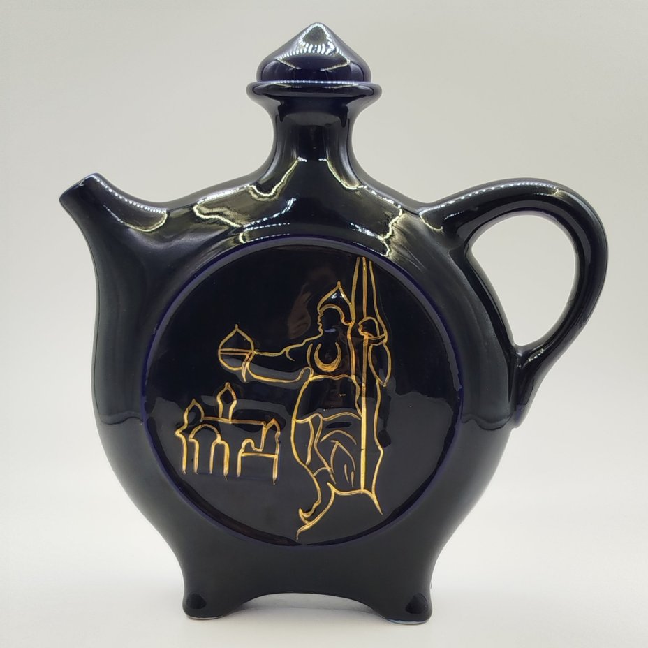 Чайник  "Казачий хутор", фарфор, крытье, золочение, СССР, 1970-1980 гг.
