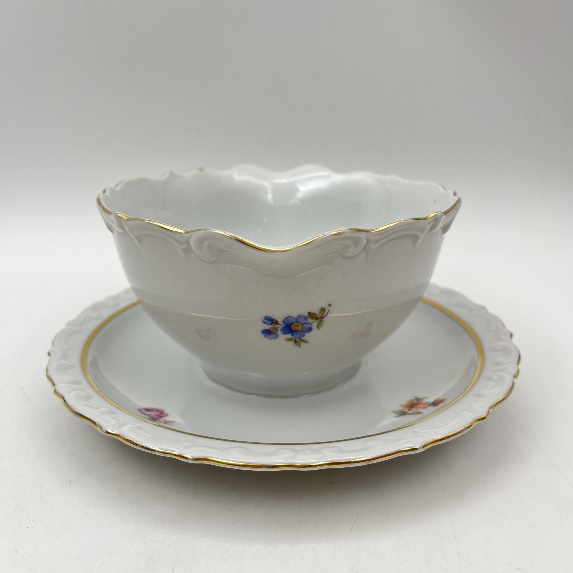 Соусник с цветочным декором, фарфор, деколь, золочение, Kahla, Германия, 1937-1956 гг.