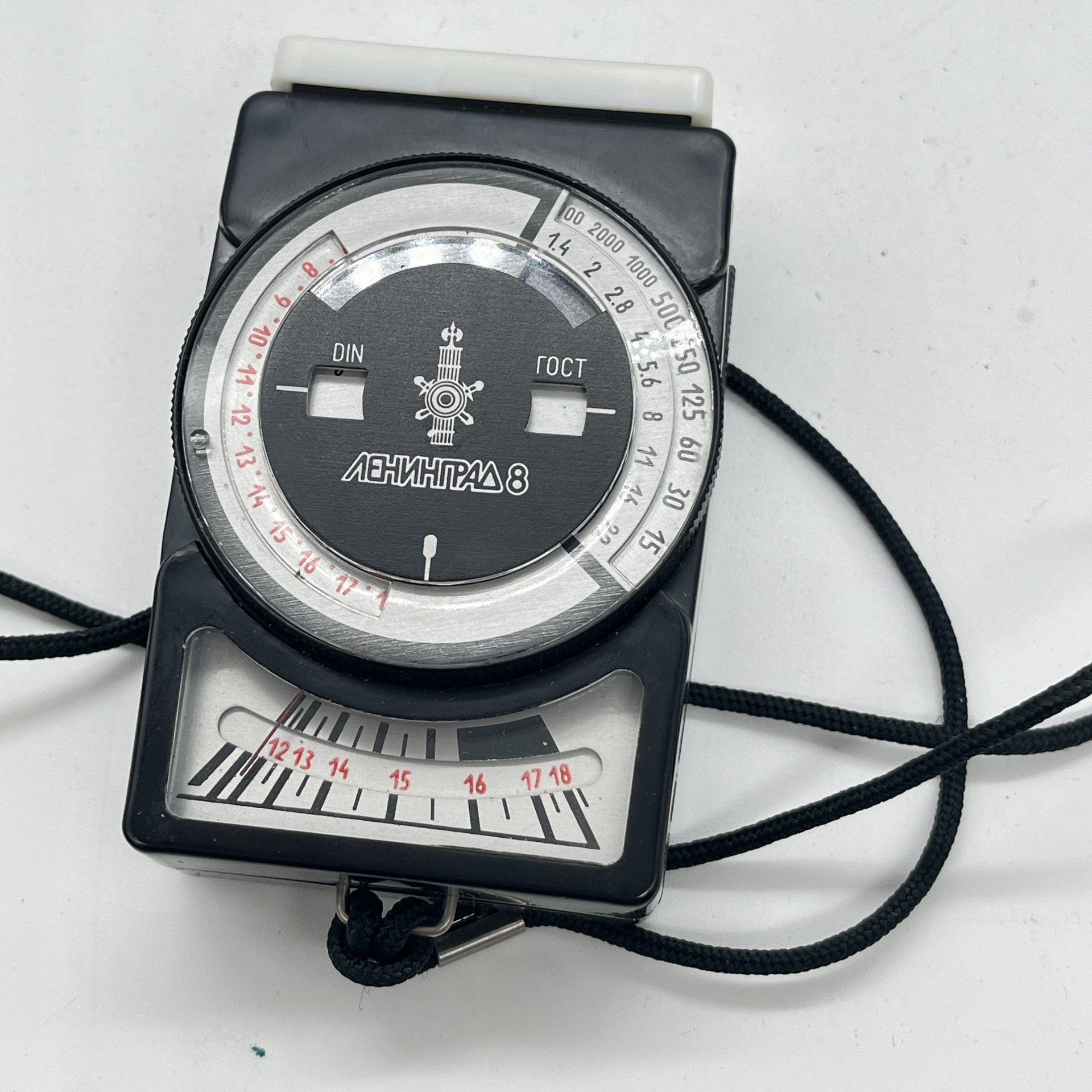 Экспонометр фотоэлектрический "Ленинград 8" в оригинальном кофре, пластик, металл, кожа, СССР, 1988 г.