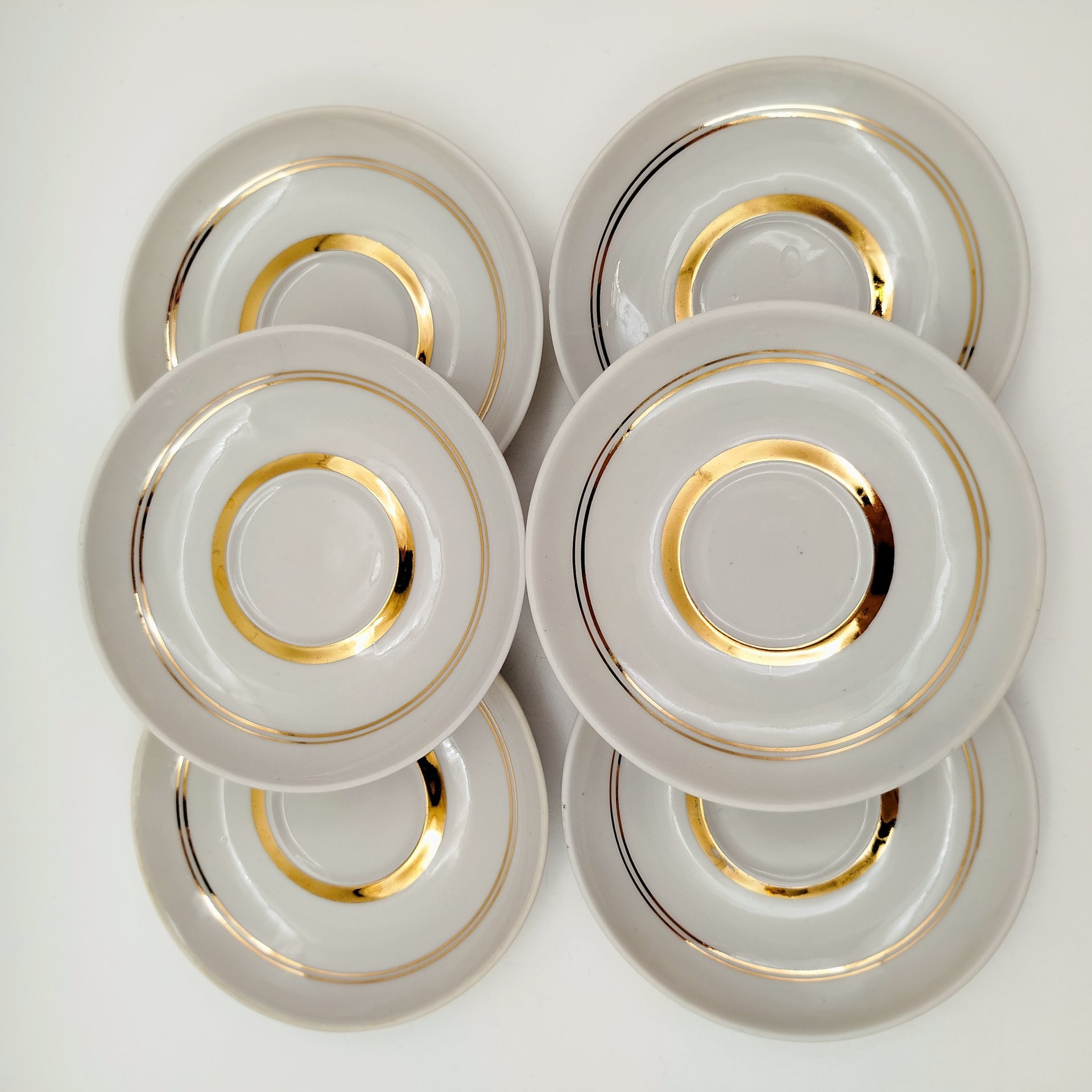 Сервиз кофейный на 6 персон (15 предметов), украшенный цветочнм декором, фарфор, крытье кобальтом, золочение, Полонский фарфоровый завод, СССР, 1980-1991 гг.