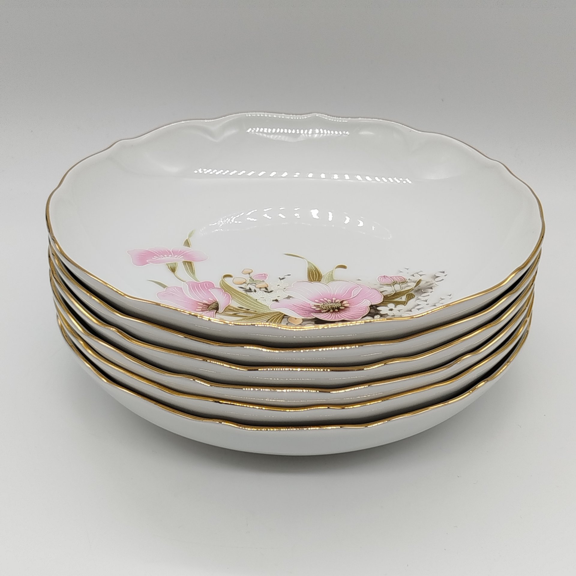 Набор глубоких тарелок с нежным цветочным декором на 6 персон, Graf Von Henneberg Porzellan