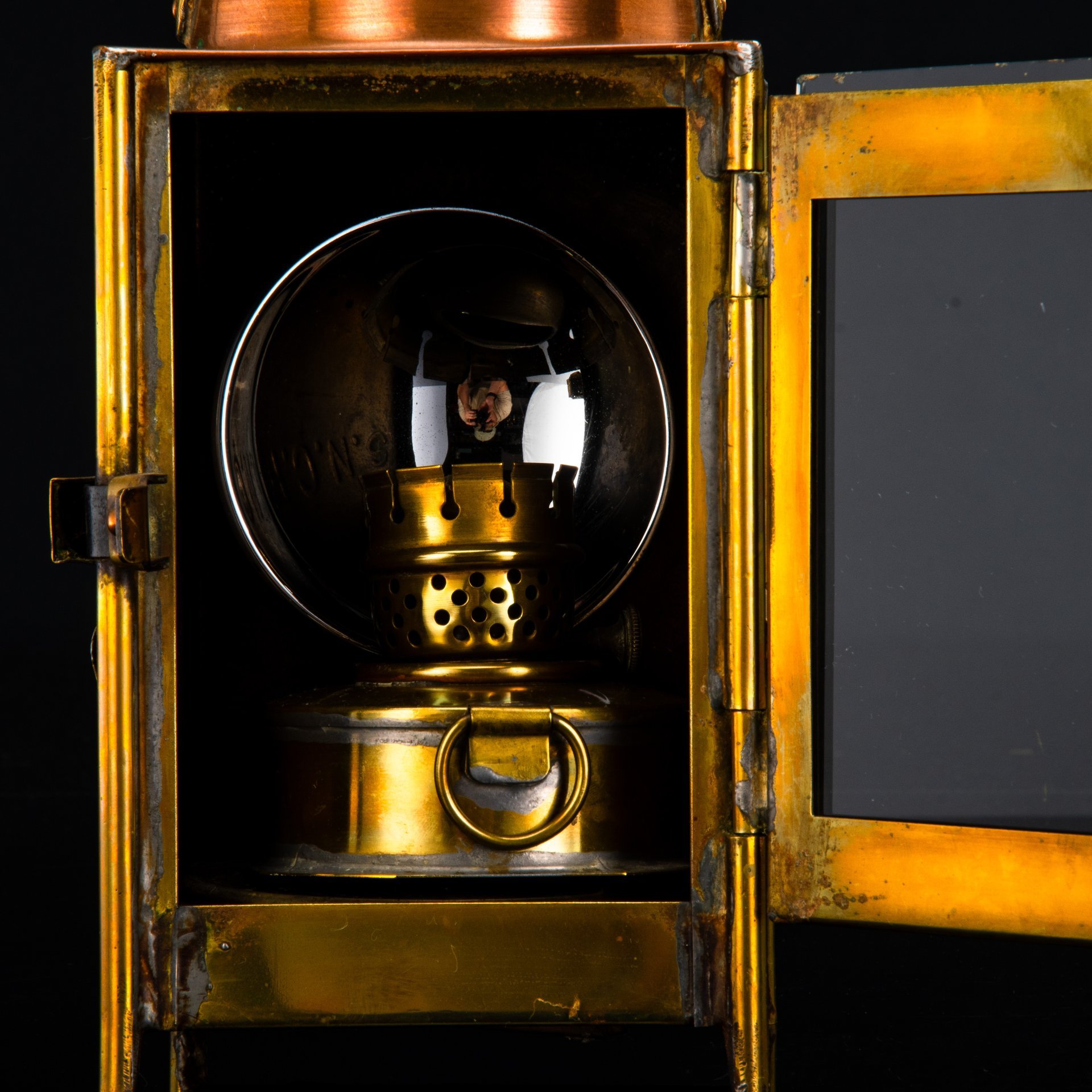 Фонарь керосиновый (железнодорожный), A.Butin