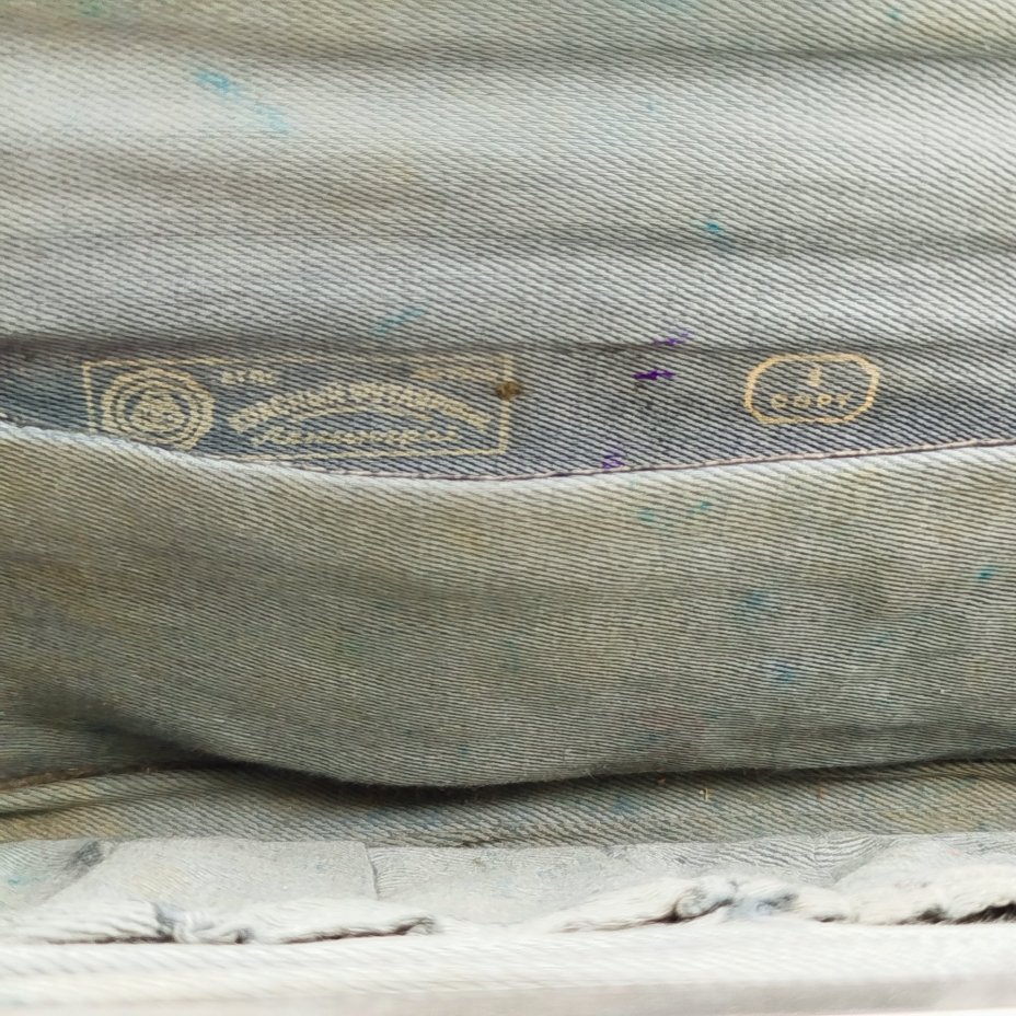 Сумочка дамская театральная (клатч) черного цвета с рифленой поверхностью, фабрика "Красный футлярщик"