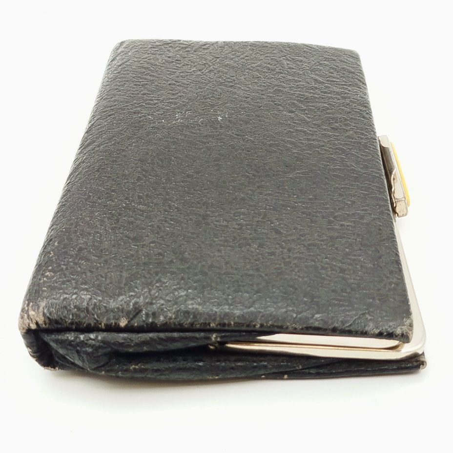 Сумочка дамская театральная (клатч) черного цвета с рифленой поверхностью, фабрика "Красный футлярщик"