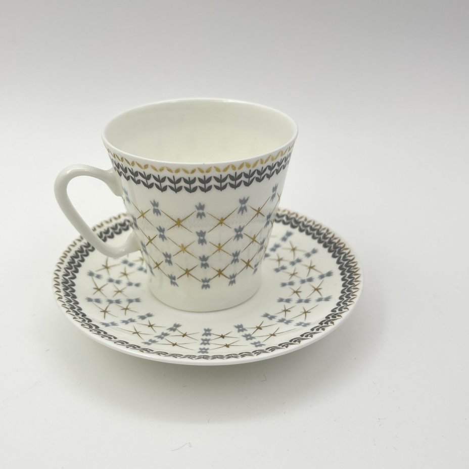 Пара кофейная, фарфор, деколь, золочение, Ленинградский фарфоровый завод (ЛФЗ), СССР, 1970-1990 гг.