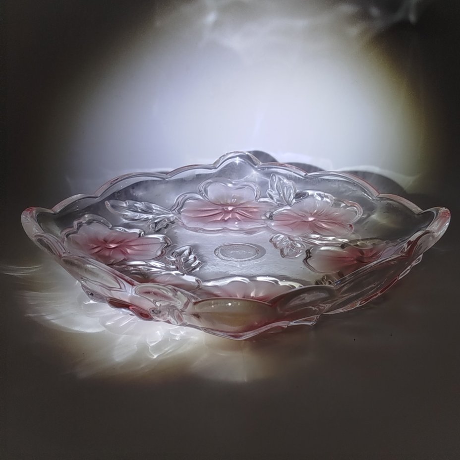 Блюдо сервировочное (конфетница) с рельефным цветочным декором, стекло, матирование, Walther Glas, Германия, 1990-2010 гг.