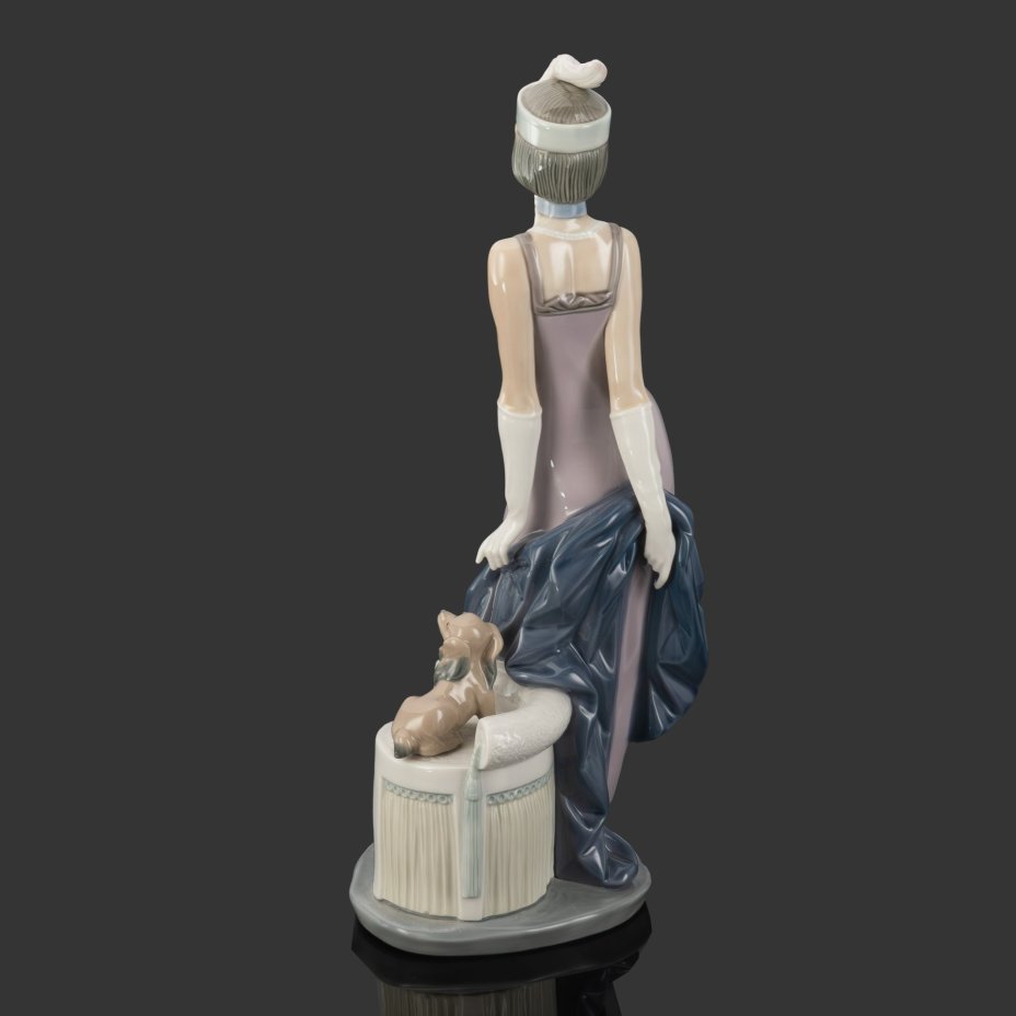 Статуэтка "Дама с собачкой" в стиле Ар-деко, Lladro