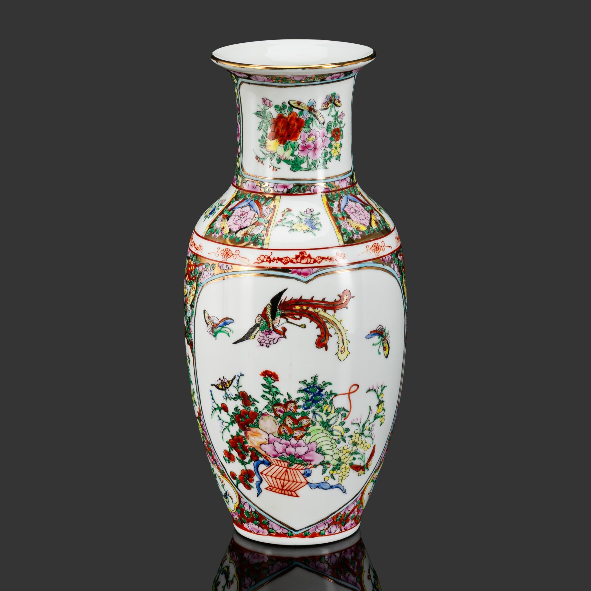 Ваза "Подношения небесной красавицы"