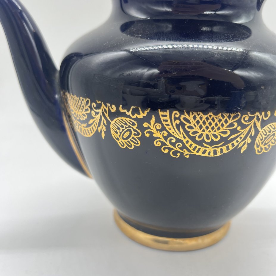 Чайник заварочный с орнаментальным декором, фарфор, кобальт, золочение, Ленинградский фарфоровый завод (ЛФЗ), СССР, 1970-1990 гг.