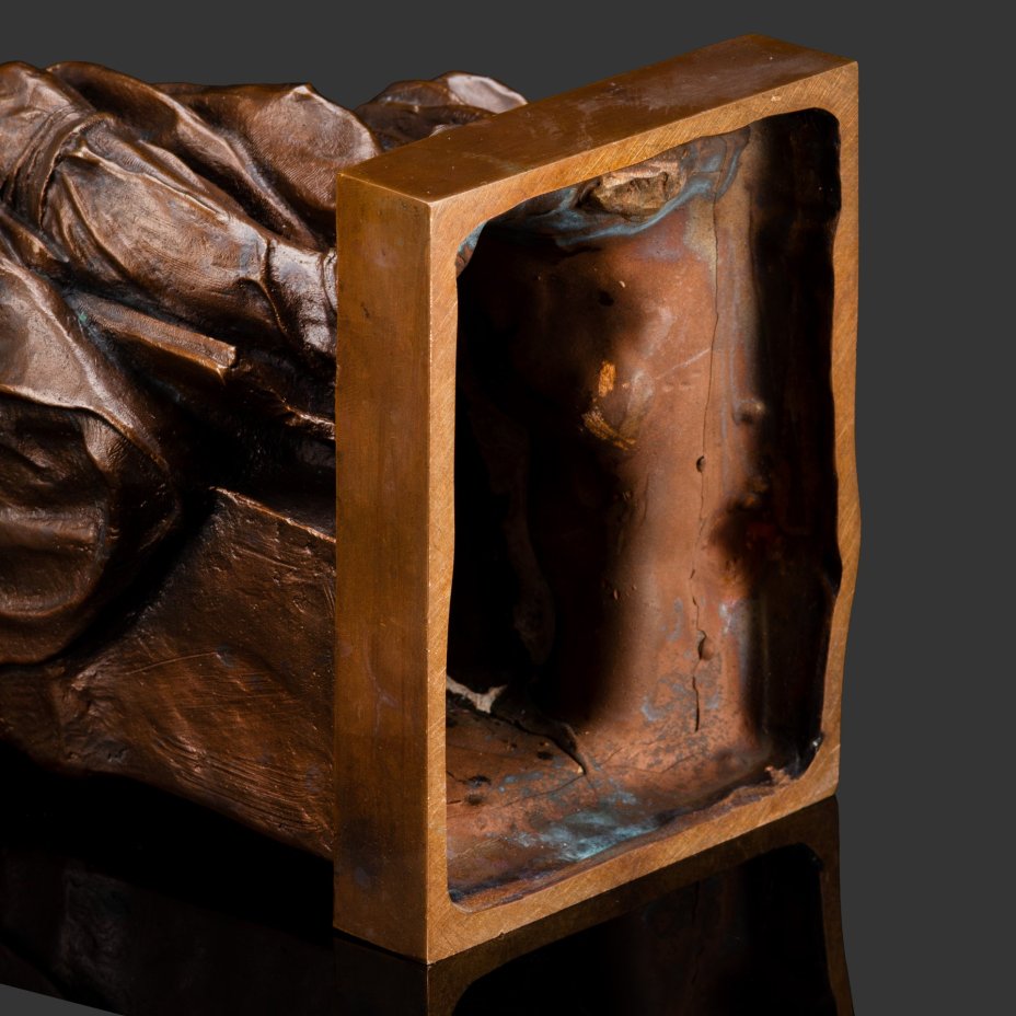 Скульптура "Моисей" по модели Микеланджело, скульптор А.Б. Курышов (клеймо "ПЕТЕРБУРГ")