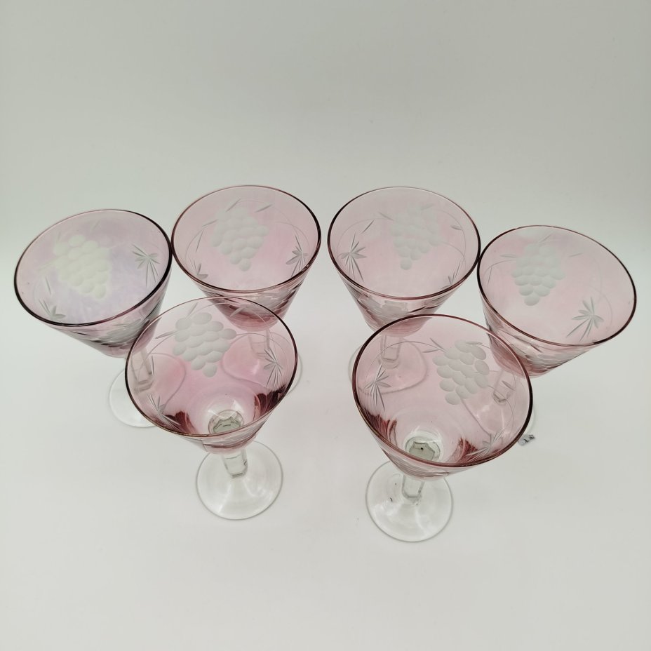 Набор из 6-ти бокалов розового оттенка "Виноград", Армавирский стекольный завод