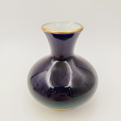 Вазочка миниатюрная, фарфор, крытье кобальтом, золочение, Ленинградский фарфоровый завод (ЛФЗ), СССР, 1950-1970 гг.