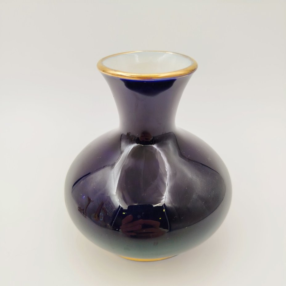 Вазочка миниатюрная, фарфор, крытье кобальтом, золочение, Ленинградский фарфоровый завод (ЛФЗ), СССР, 1950-1970 гг.